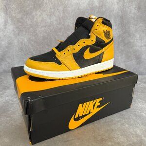 Air Jordan 1 Retro High OG - Pollen/White-Black - Men's Size 9